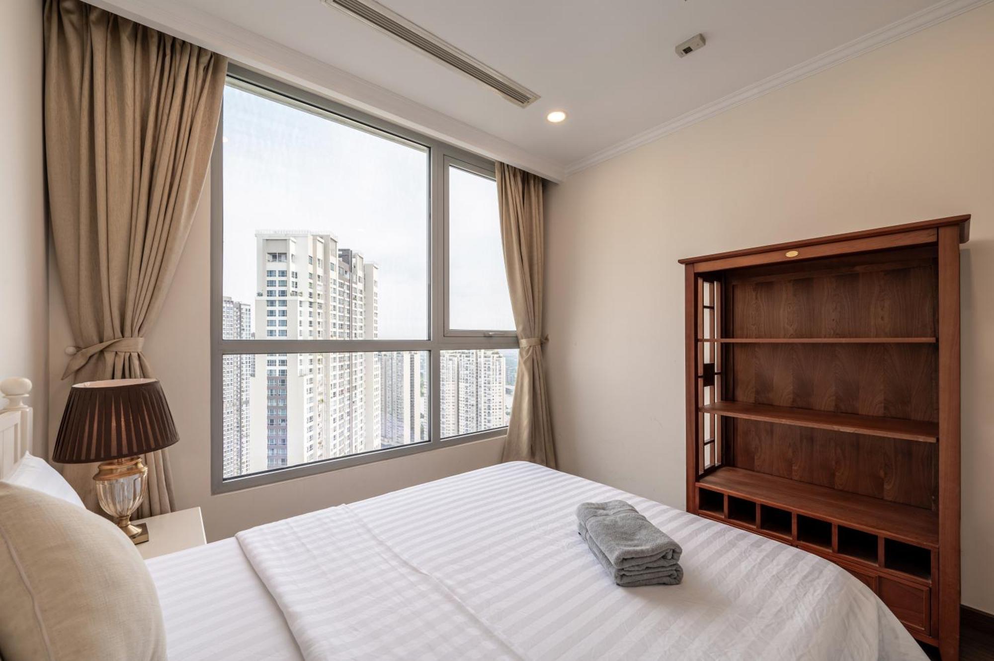 The Landmark Vinhomes Serenity Apartment
