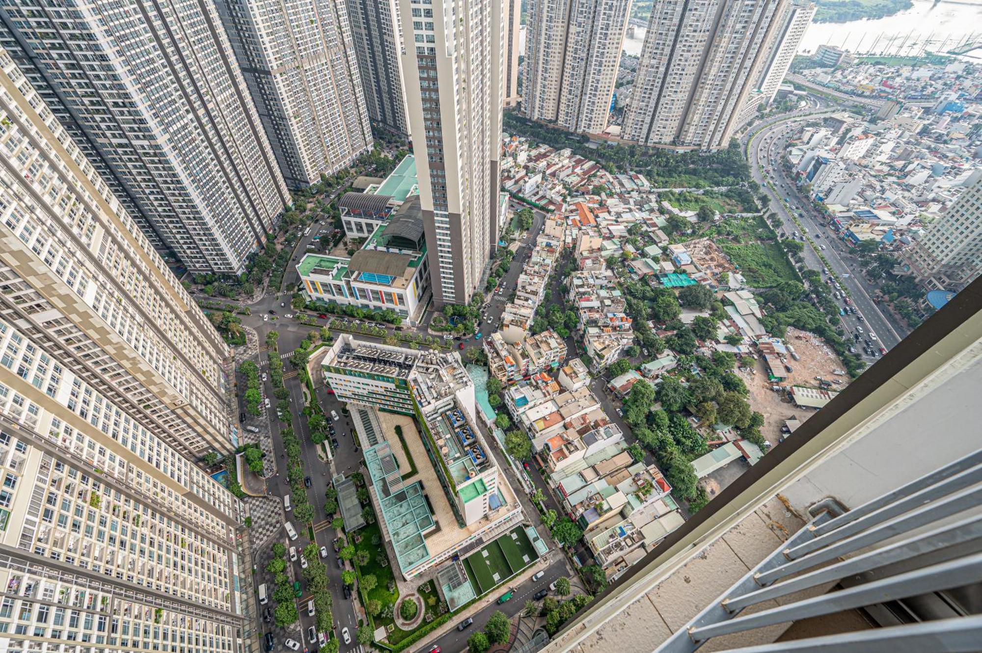 The Landmark Vinhomes Serenity Apartment *